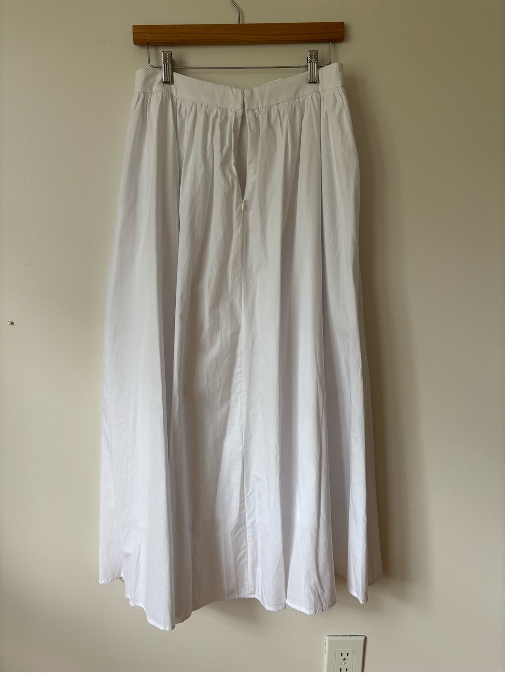 Commense White Maxi Skirt with Pockets NWT - Picture 4 of 7